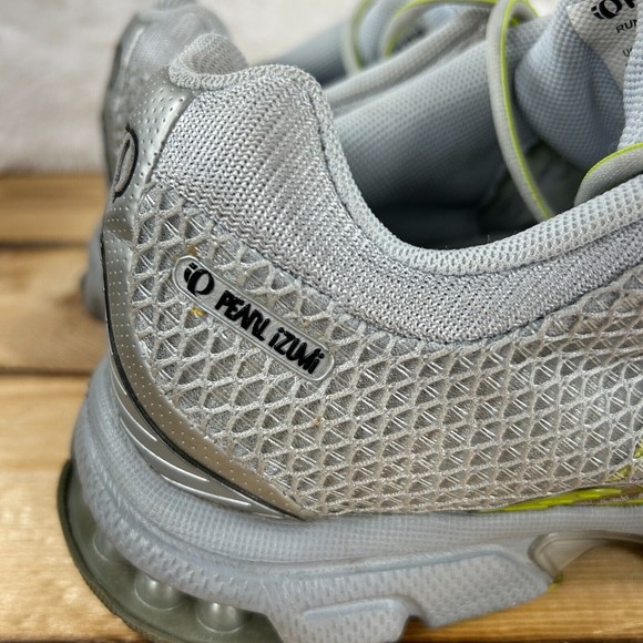 Pearl Izumi Womens Size 8.5 Running Shoes Streak SL Run Like an Animal Silver - Picture 8 of 12